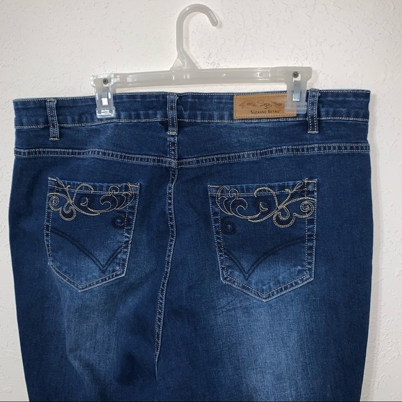 Suzanne Betro Button Fly Hugh Rise Skinny Jeans. - Picture 8 of 9